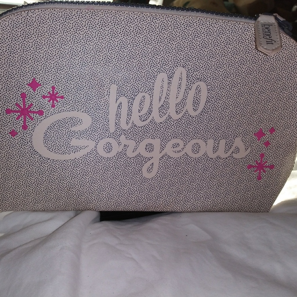 Women's Makeup Case Benefit Cosmetics /Pink